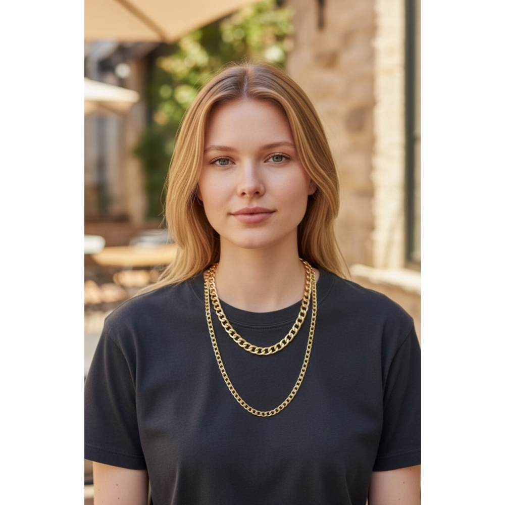 Women's Gold Toned Chain Necklace Set - NWOT